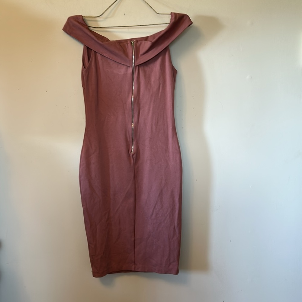 Cefian mauve stretch off shoulder form fitted knee length dress zip back size S - Picture 4 of 6
